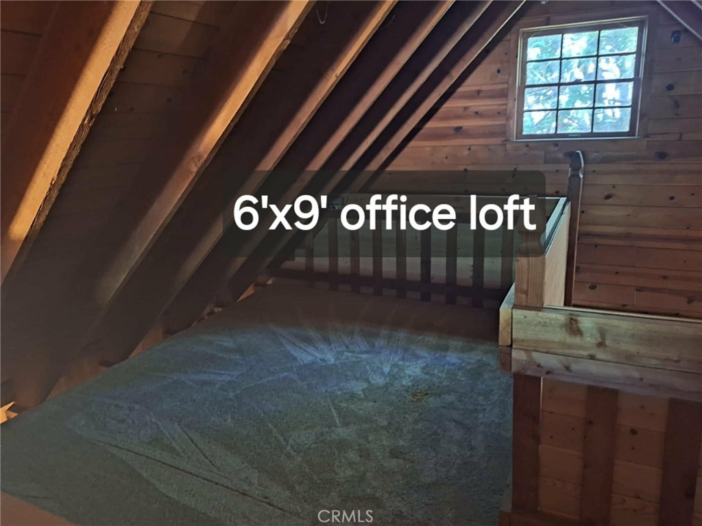 23844 Bowl Road Crestline, CA 92325 - Photo 6 of 9 Office loft or 3rd bedroom