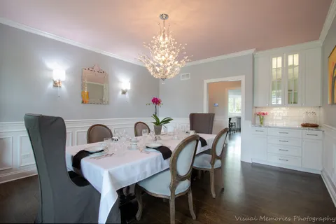 $1,650,000 | 1025 South Vail Avenue, Arlington Heights, IL 60005