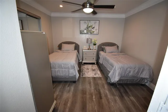 $200,000 | 538 E Avenue, Unit B, Grand Prairie, TX 75050