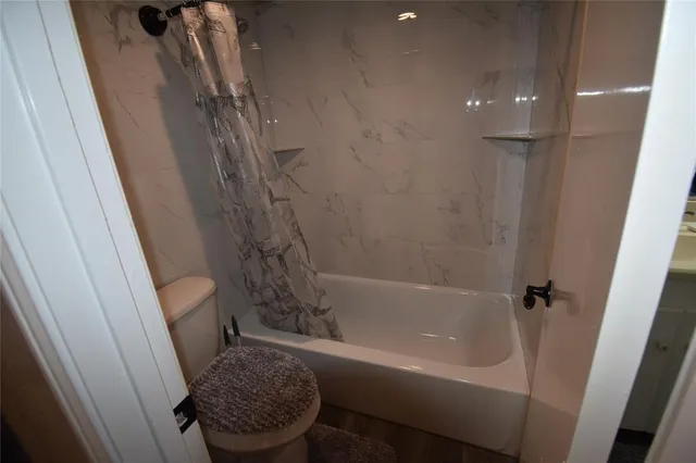 $200,000 | 538 E Avenue, Unit B, Grand Prairie, TX 75050