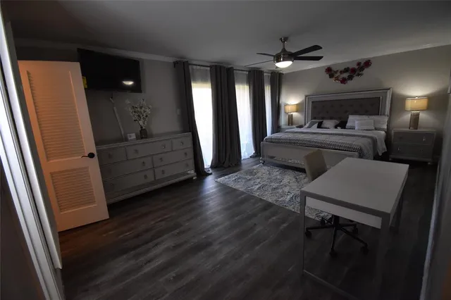 $200,000 | 538 E Avenue, Unit B, Grand Prairie, TX 75050