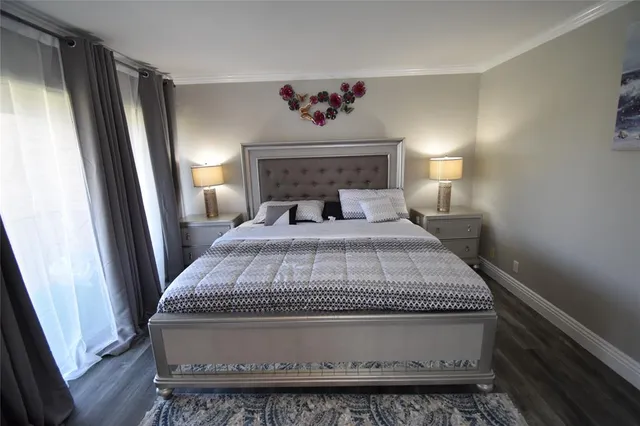 $200,000 | 538 E Avenue, Unit B, Grand Prairie, TX 75050