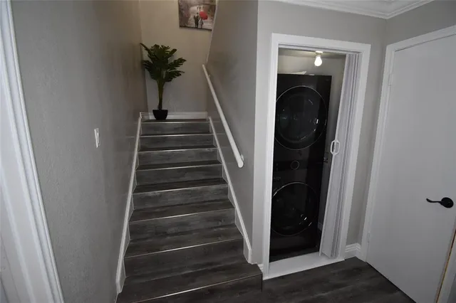 $200,000 | 538 E Avenue, Unit B, Grand Prairie, TX 75050