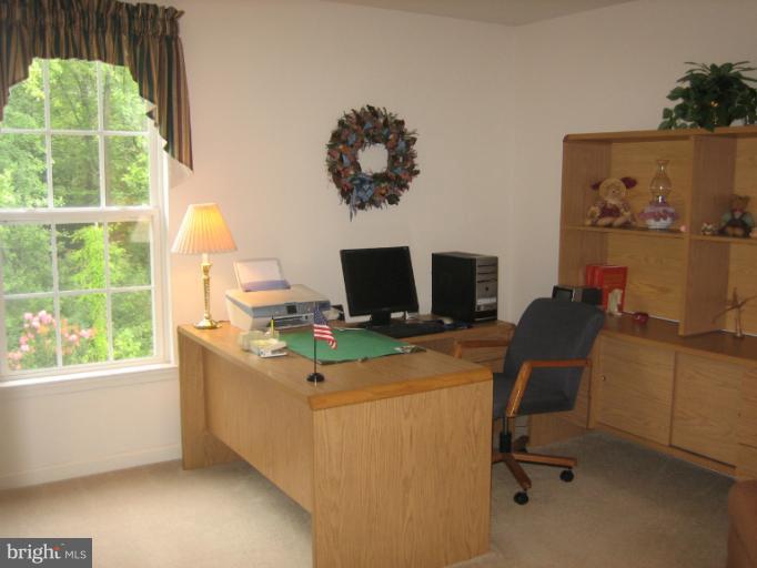 8128 Rose Haven Road Baltimore, MD 21237 - Photo 25 of 28 Bedroom