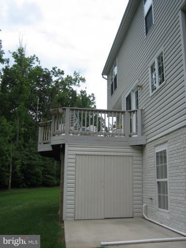 8128 Rose Haven Road Baltimore, MD 21237 - Photo 28 of 28 Exterior (Rear)