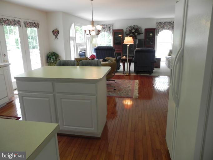 8128 Rose Haven Road Baltimore, MD 21237 - Photo 4 of 28 Kitchen