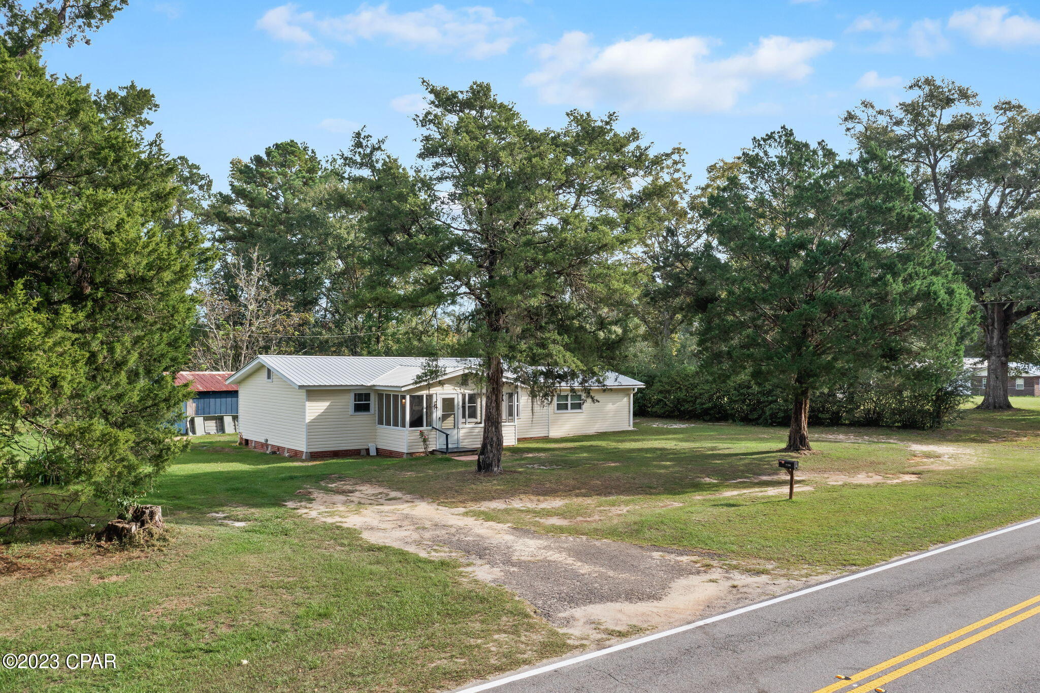 3344 Creek Road Vernon, FL 32462 - Photo 20 of 33