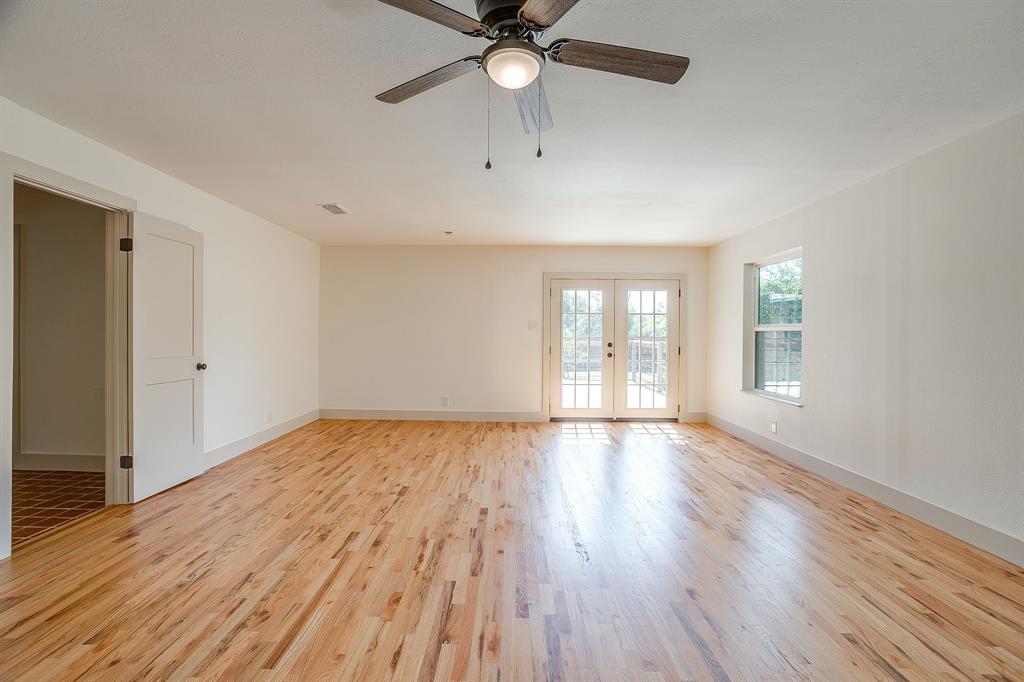 6301 Greenfield Road Fort Worth, TX 76135 - Photo 10 of 28 Gallery Image 10