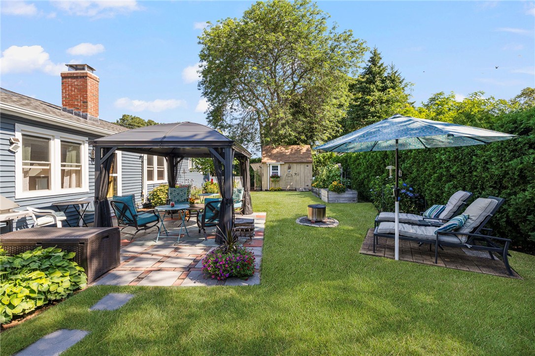 115 Beverly Road East Providence, RI 02915 - Photo 10 of 33