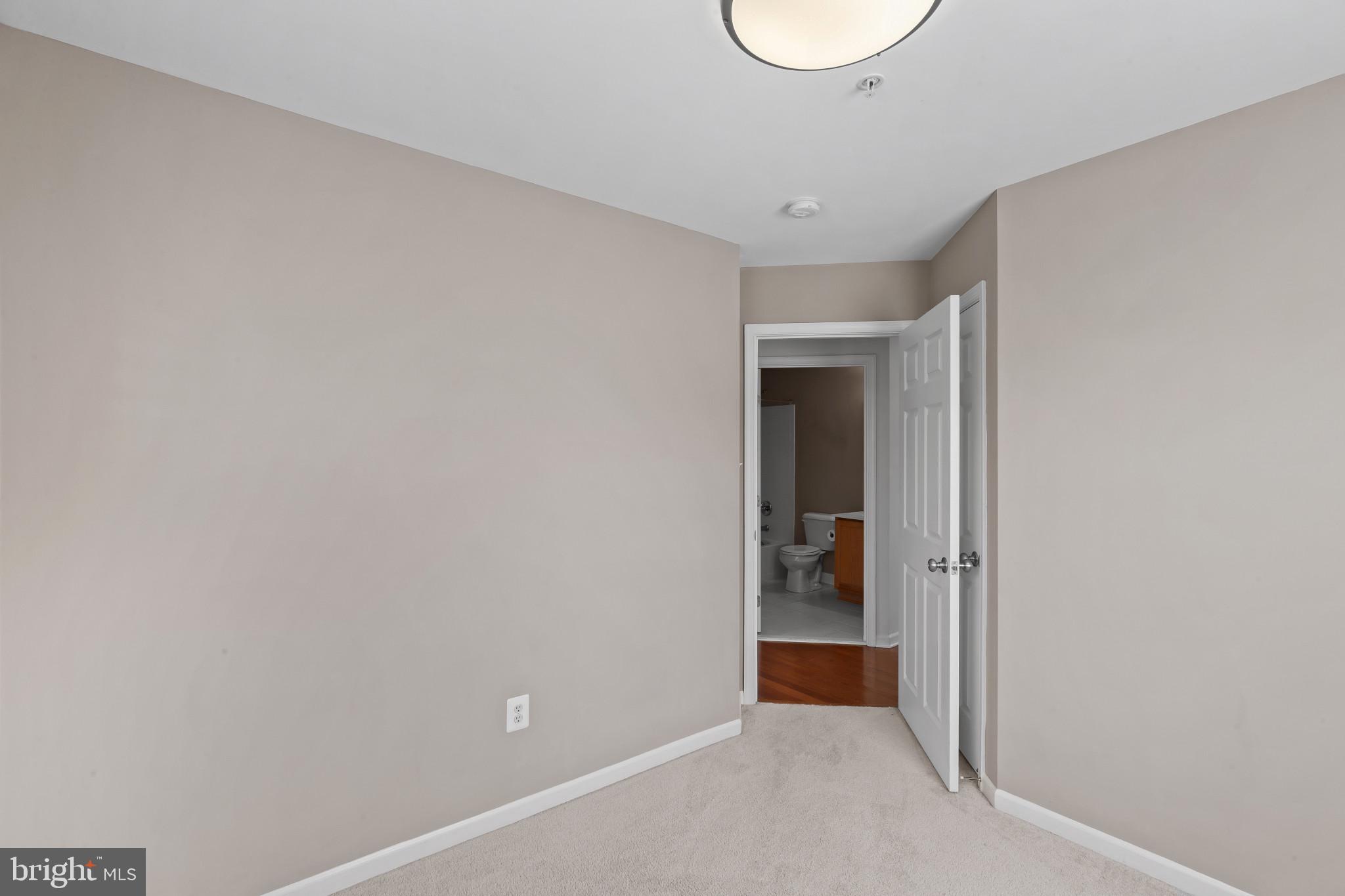 6884 Tasker Falls, Unit 107 Elkridge, MD 21075 - Photo 16 of 41