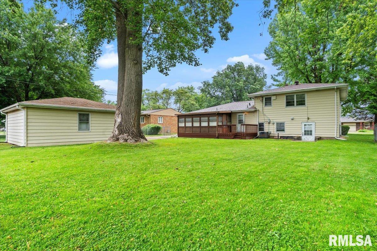 525 Sattley Street Rochester, IL 62563 - Photo 33 of 39