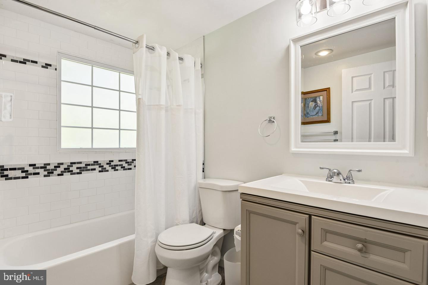 8715 Crestmont Lane Laurel, MD 20708 - Photo 42 of 45 Gallery Image 42