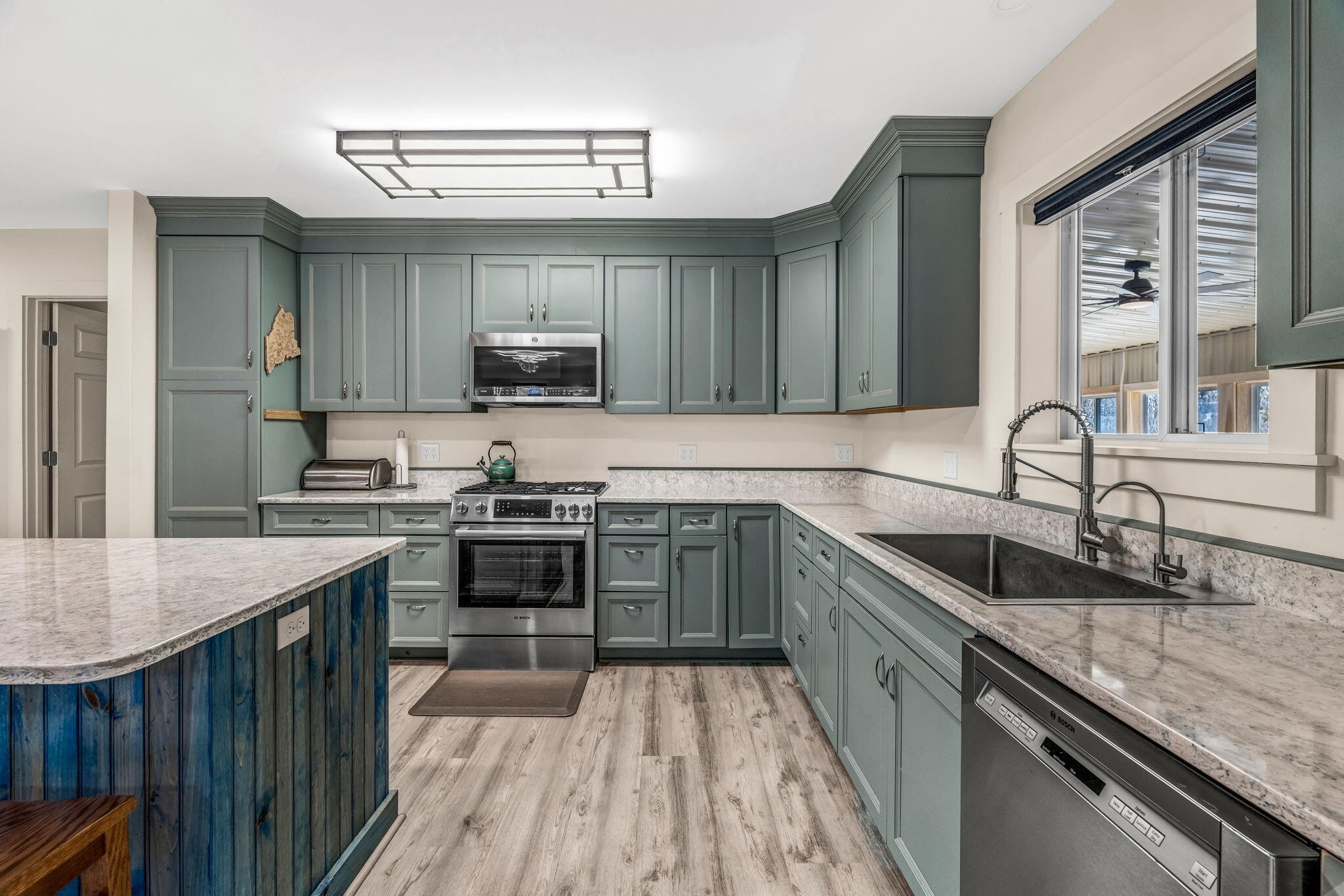 156 Congress Street Belfast, ME 04915 - Photo 3 of 69 Kitchen