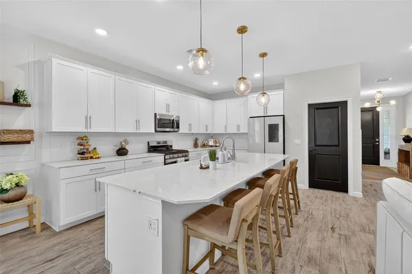 $585,000 | 2341 Sirena Lane, Mount Dora, FL 32757