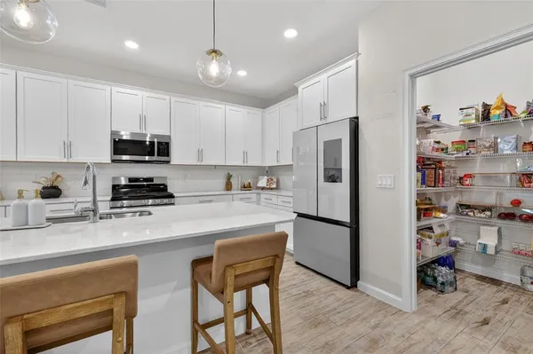 $585,000 | 2341 Sirena Lane, Mount Dora, FL 32757