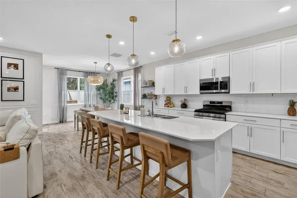 $585,000 | 2341 Sirena Lane, Mount Dora, FL 32757