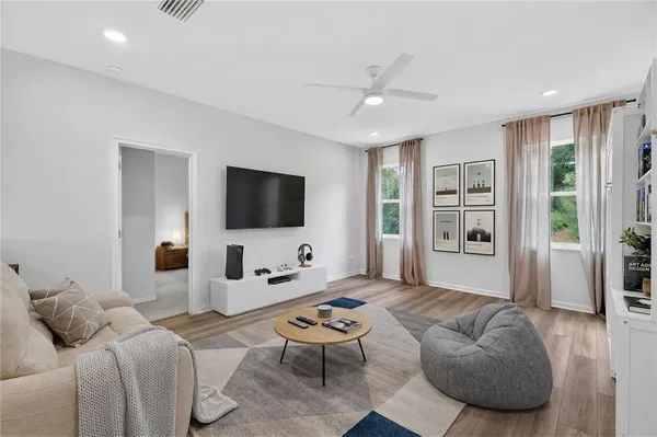 $585,000 | 2341 Sirena Lane, Mount Dora, FL 32757