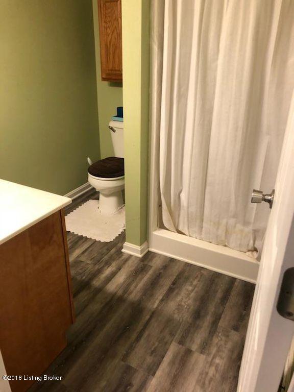 10001 Rimfire Road Louisville, KY 40291 - Photo 10 of 24 7