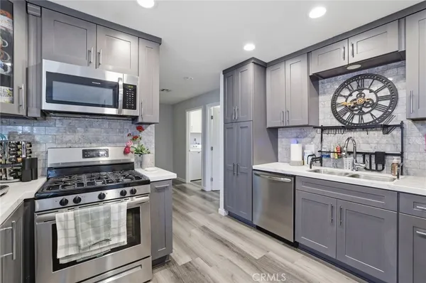 $749,000 | 3370 Pachappa Hill, Riverside, CA 92506