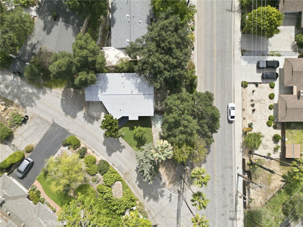 3370 Pachappa Hill Riverside, CA 92506 - Photo 36 of 36 an aerial view of a house with a yard and garden