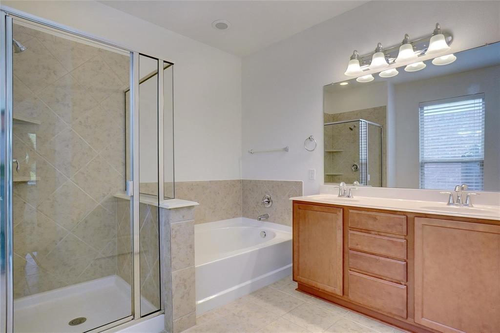 8721 Maple Ridge Trail Fort Worth, TX 76244 - Photo 12 of 25