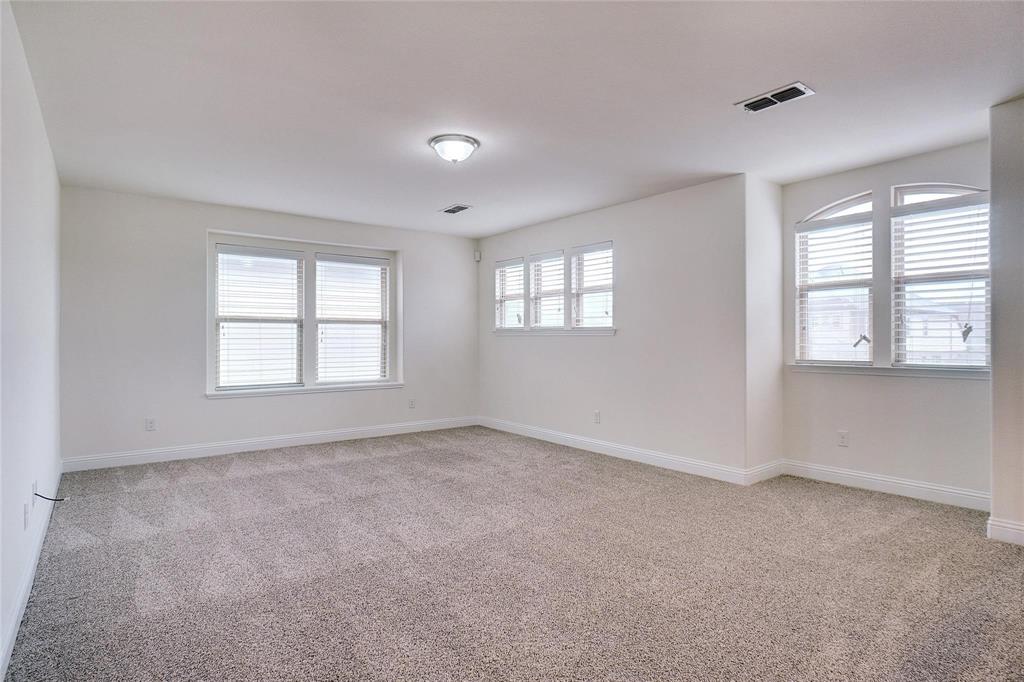 8721 Maple Ridge Trail Fort Worth, TX 76244 - Photo 16 of 25