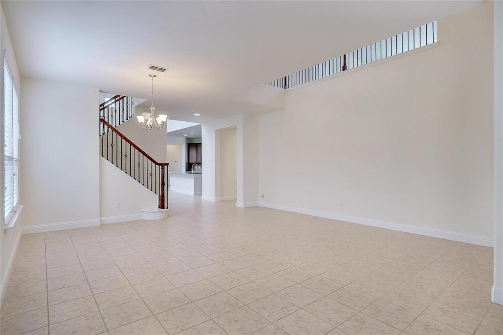 8721 Maple Ridge Trail Fort Worth, TX 76244 - Photo 7 of 25