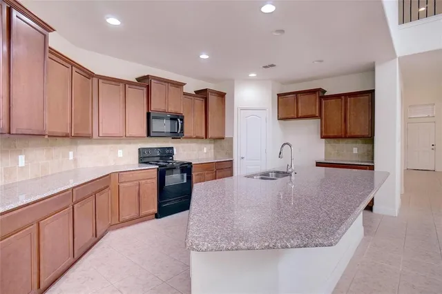 $489,980 | 8721 Maple Ridge Trail, Fort Worth, TX 76244