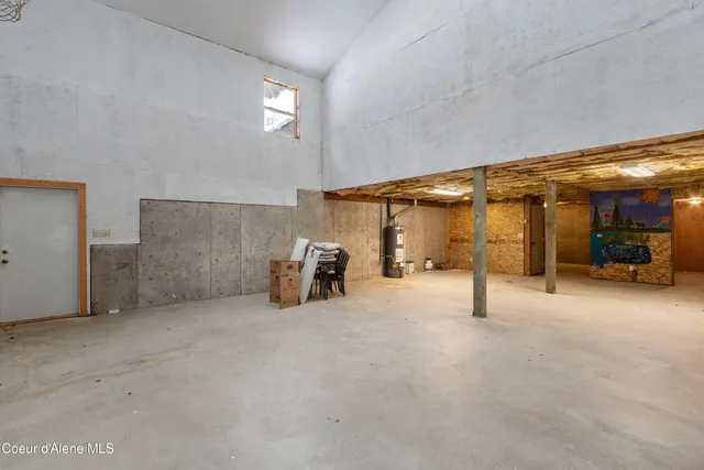 $1,100,000 | 1657 East Dufort Road, Sagle, ID 83860