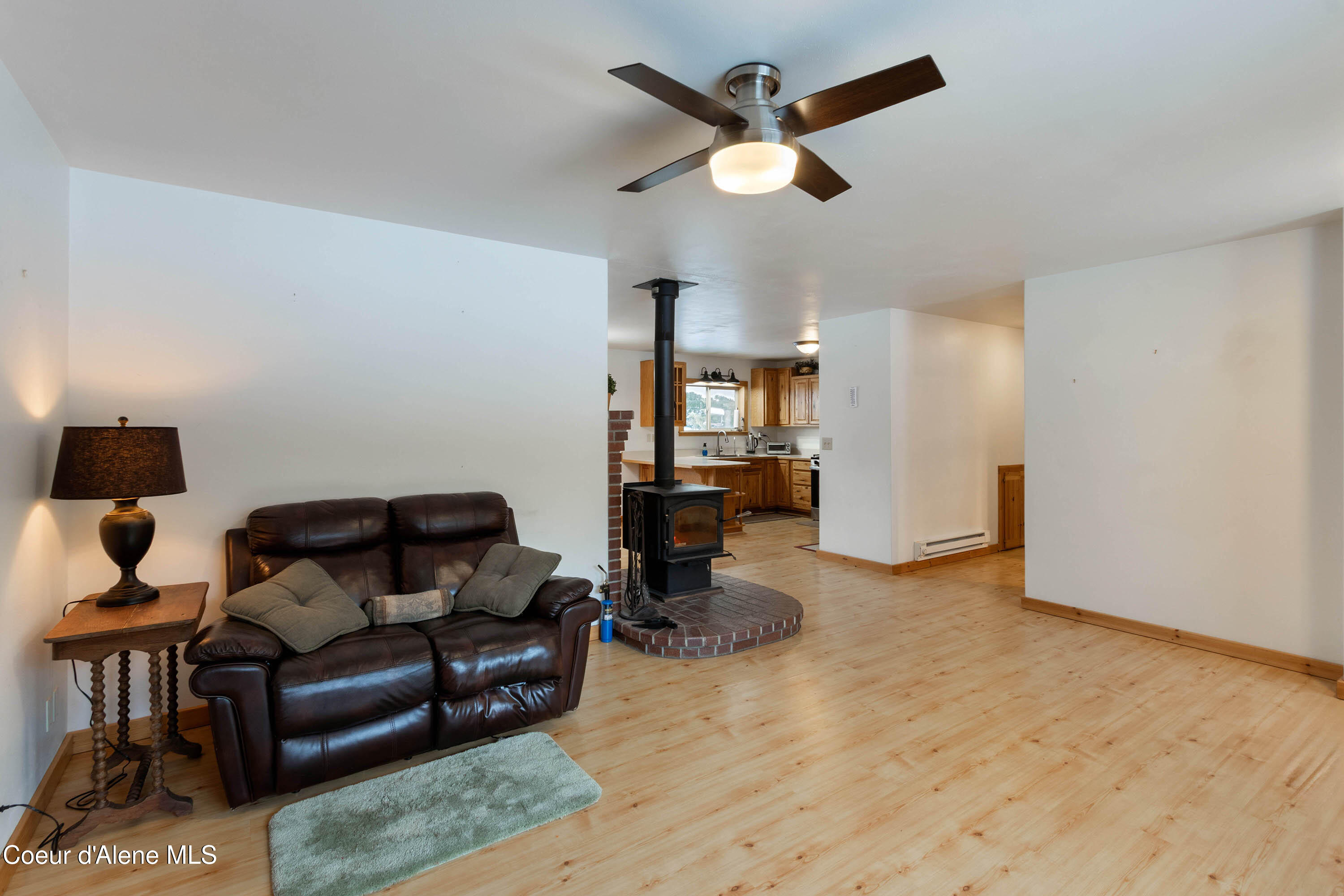 1657 East Dufort Road Sagle, ID 83860 - Photo 6 of 37 6 live to kit