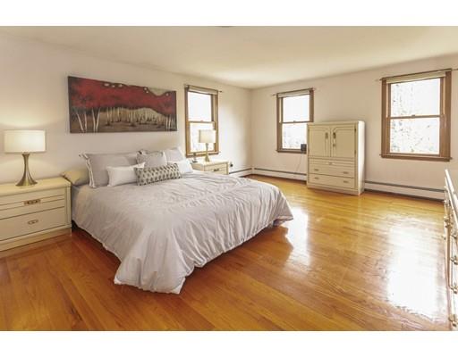 20 Robin Road Norfolk, MA 02056 - Photo 14 of 27 Gallery Image 14