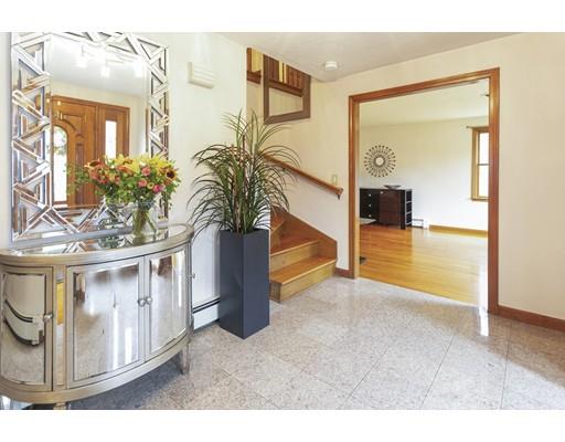 20 Robin Road Norfolk, MA 02056 - Photo 3 of 27 Gallery Image 3