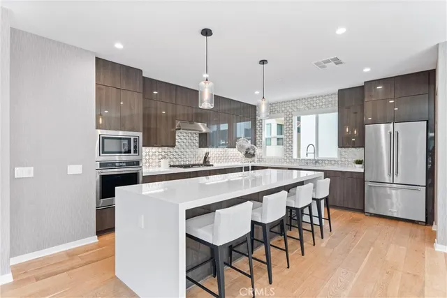 $1,895,000 | 628 Cardiff Reef, Costa Mesa, CA 92627