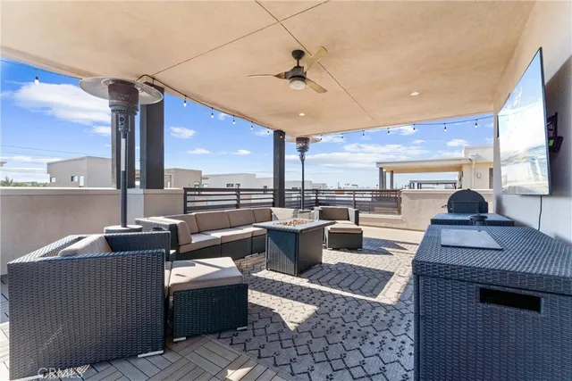 $1,895,000 | 628 Cardiff Reef, Costa Mesa, CA 92627