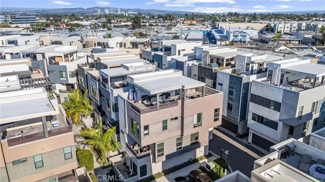 $1,895,000 | 628 Cardiff Reef, Costa Mesa, CA 92627