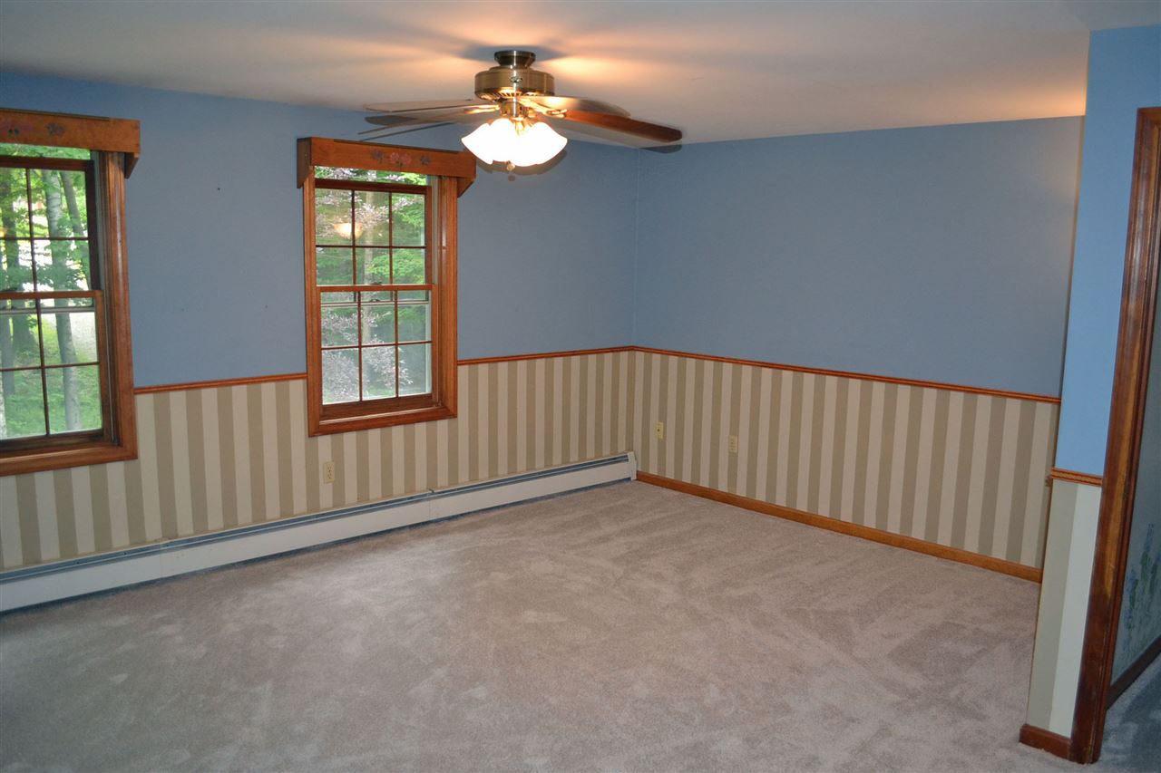 20 Range Road Deerfield, NH 03037 - Photo 12 of 35