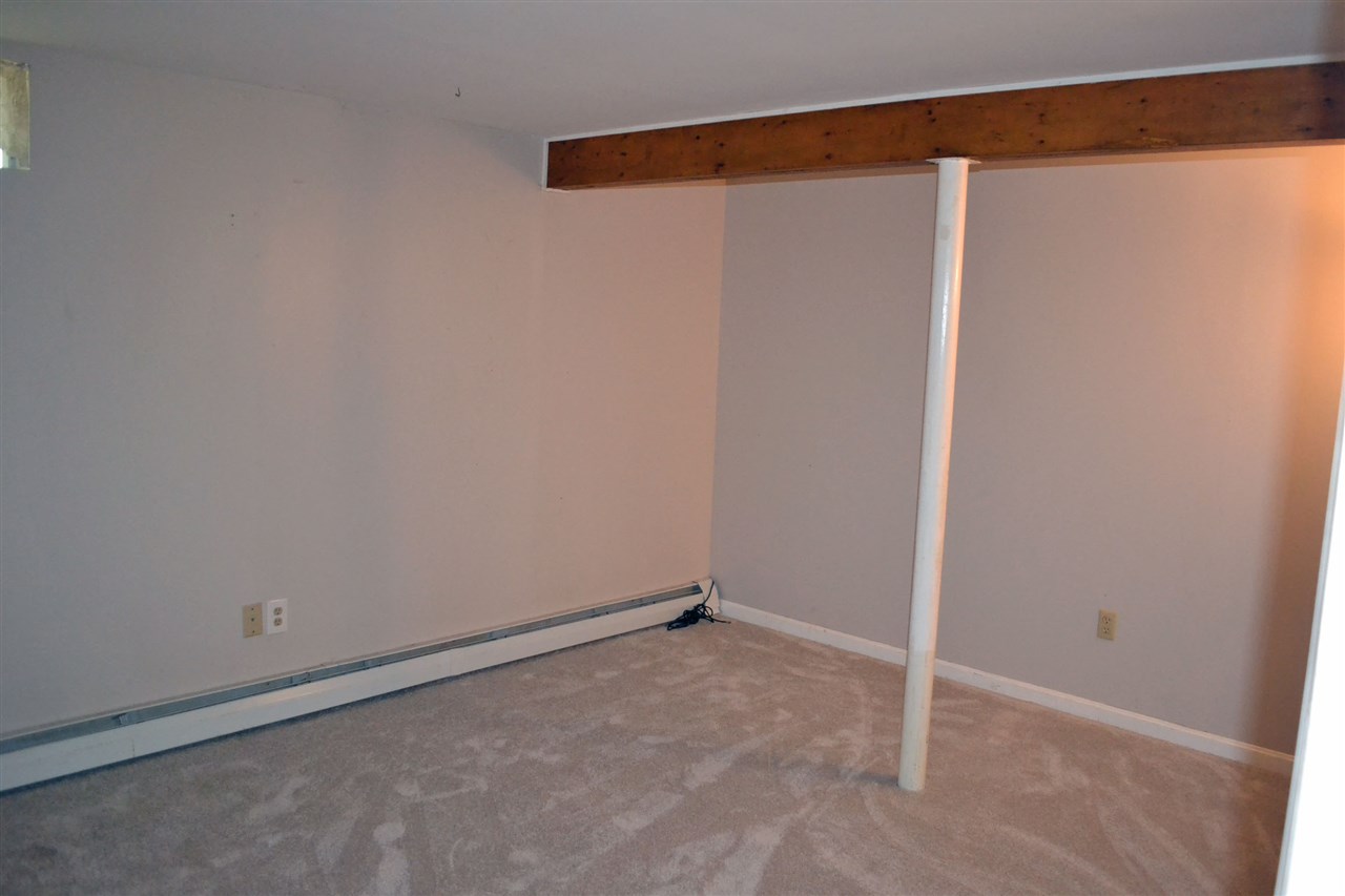 20 Range Road Deerfield, NH 03037 - Photo 21 of 35