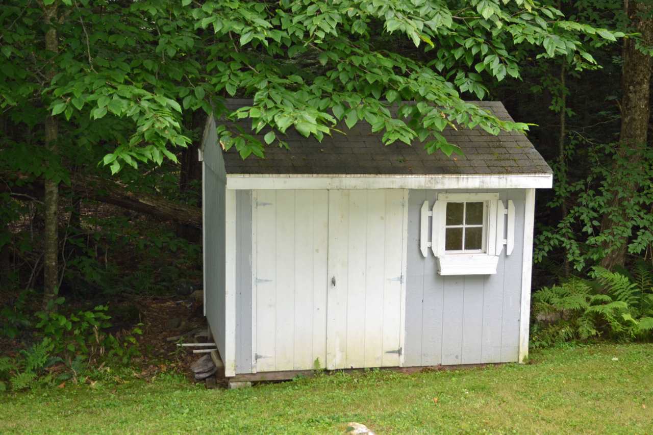 20 Range Road Deerfield, NH 03037 - Photo 31 of 35
