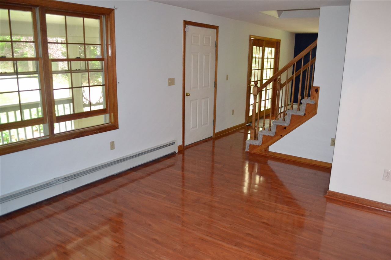 20 Range Road Deerfield, NH 03037 - Photo 7 of 35