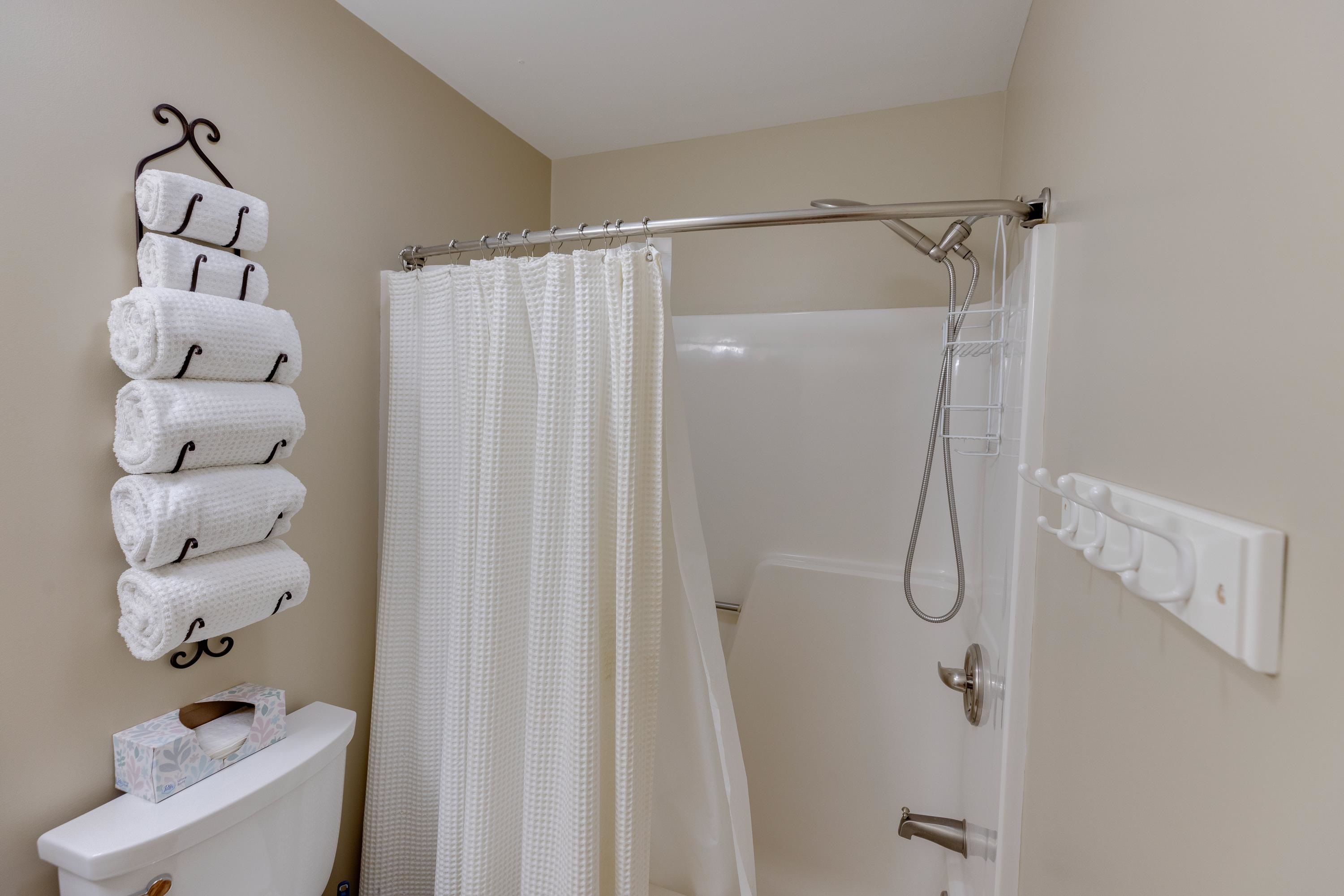 19 Birch Road, Unit 1 Lincoln, NH 03251 - Photo 37 of 41 Gallery Image 37