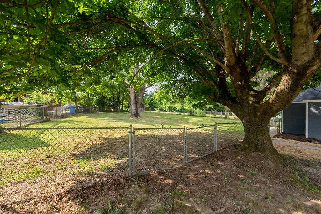 820 Newbern Road Pulaski, VA 24301 - Photo 59 of 67 Gallery Image 59