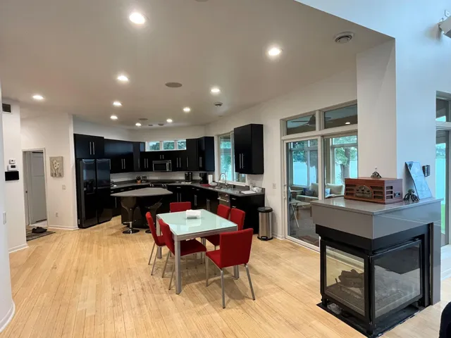 $1,050,000 | 553 Lake Street North, Sauk Centre, MN 56378