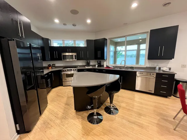 $1,050,000 | 553 Lake Street North, Sauk Centre, MN 56378