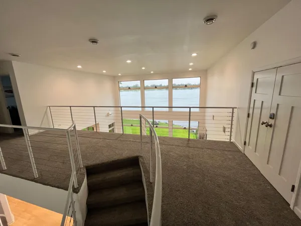 $1,050,000 | 553 Lake Street North, Sauk Centre, MN 56378