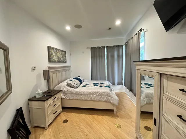 $1,050,000 | 553 Lake Street North, Sauk Centre, MN 56378