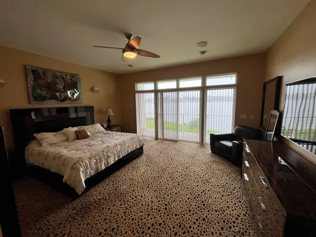 $1,050,000 | 553 Lake Street North, Sauk Centre, MN 56378