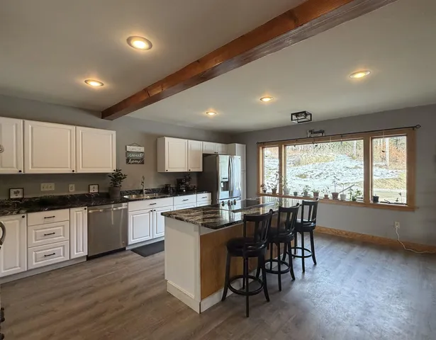 $650,000 | 299 Sunset Lake Road, Brattleboro, VT 05301