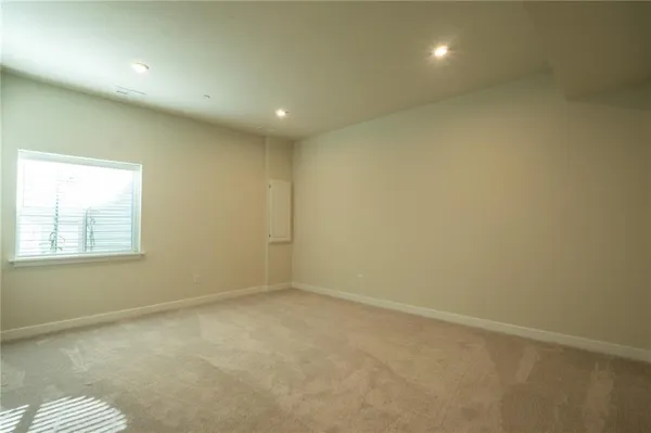 $2,650 | 124 Rivulet Place, Zelienople, PA 16063