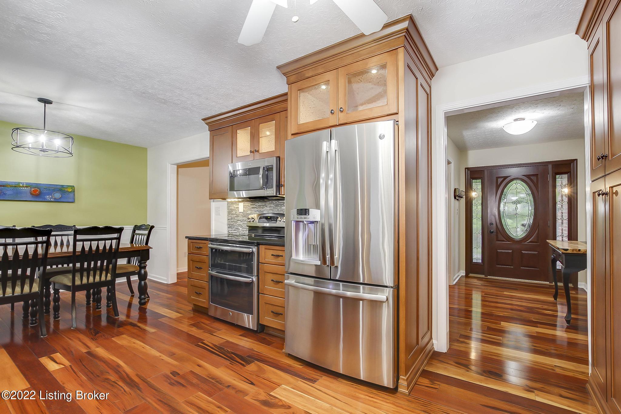 3005 Lexham Road Louisville, KY 40220 - Photo 12 of 54 3005_LexhamRd_40220_508