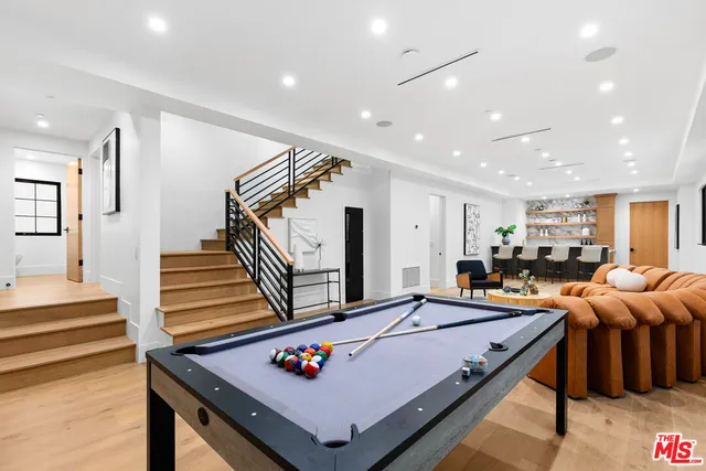 $6,798,988 | 2565 Patricia Avenue, Los Angeles, CA 90064